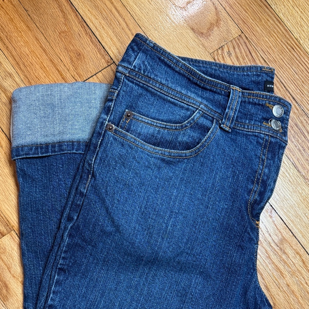 New York & Company Jeans Women's Dark Blue Denim Capri Jeans 12